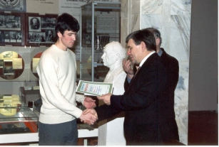 Вручение стипендий Клуба ИТУ стипендиатам 2003 года 